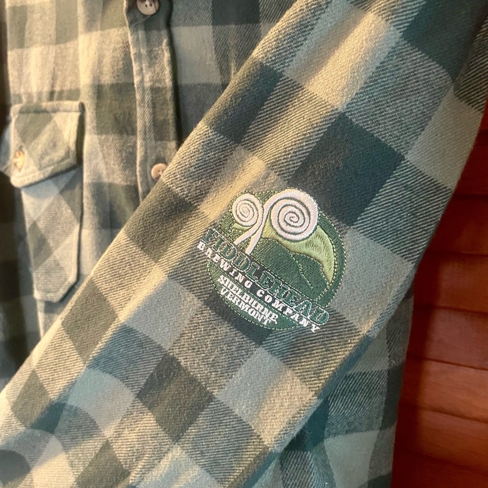 Fiddlehead Brewing X Levitate Men’s XL Flannel Shirt